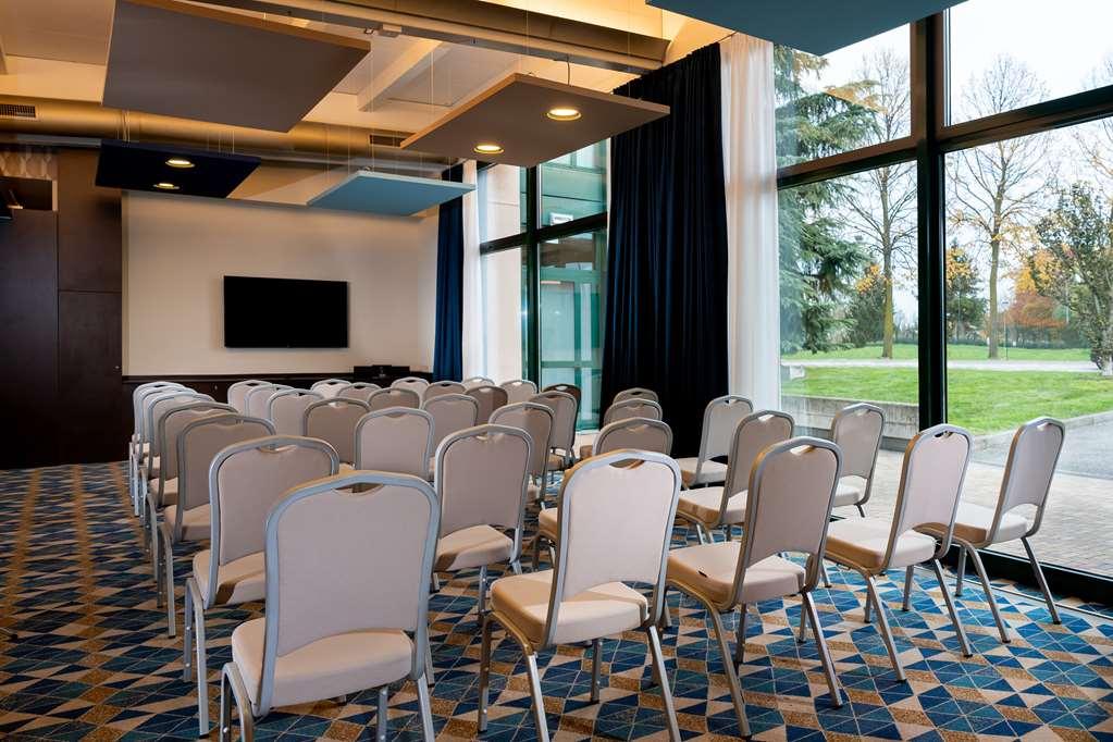Hotel Doubletree By Hilton Milan Malpensa Solbiate Olona Zařízení fotografie