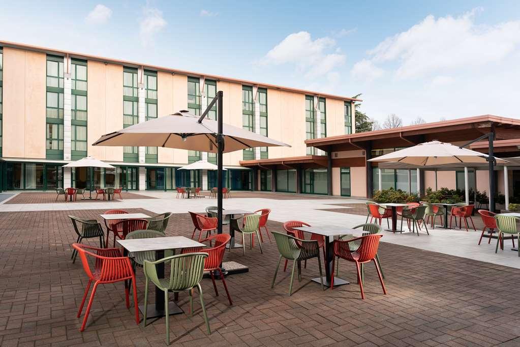 Hotel Doubletree By Hilton Milan Malpensa Solbiate Olona Exteriér fotografie